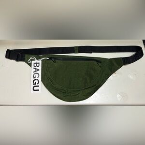 Baggu Crescent Fanny Pack